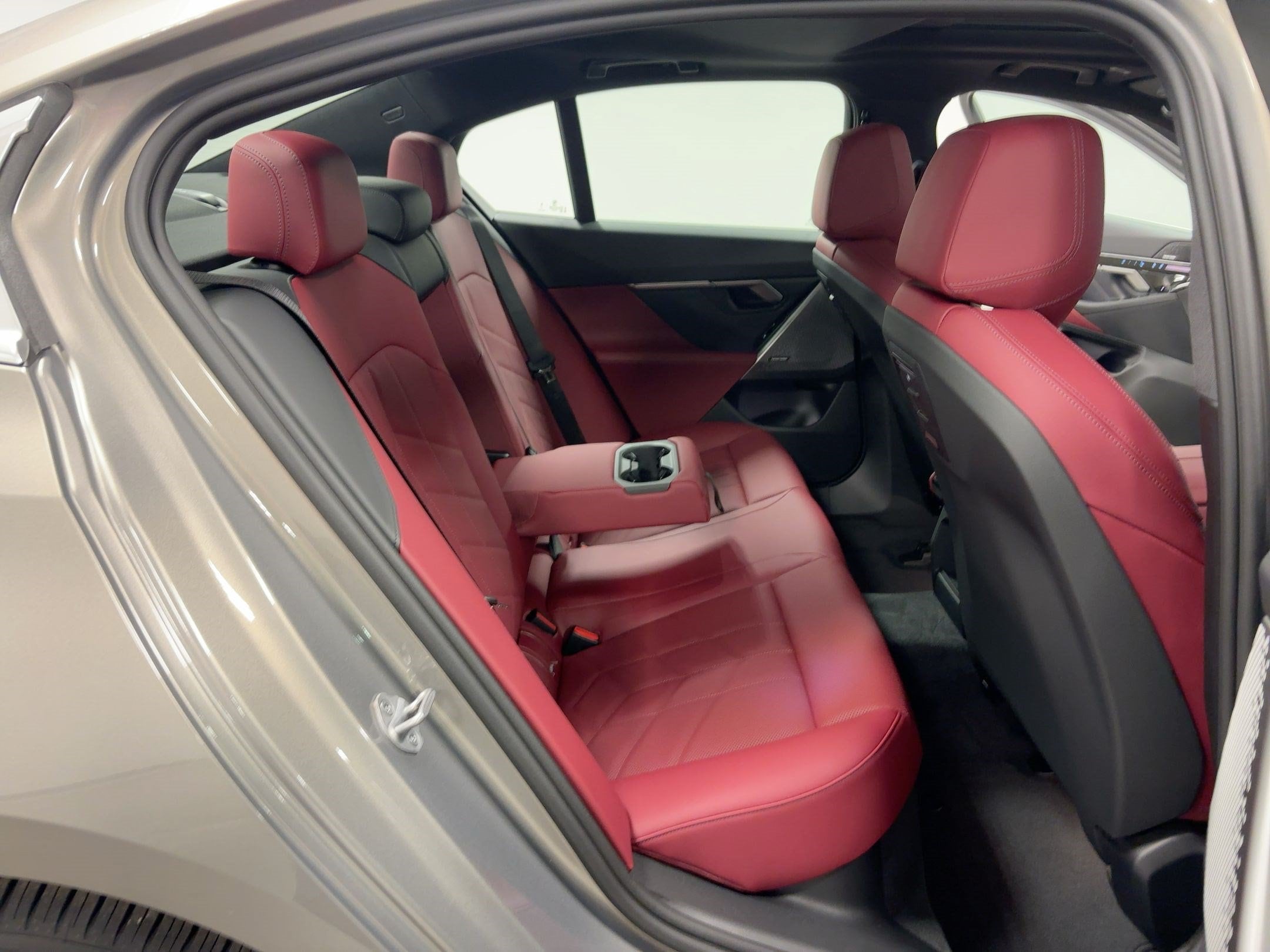 2026 BMW 5 Series 530i - Photo 30
