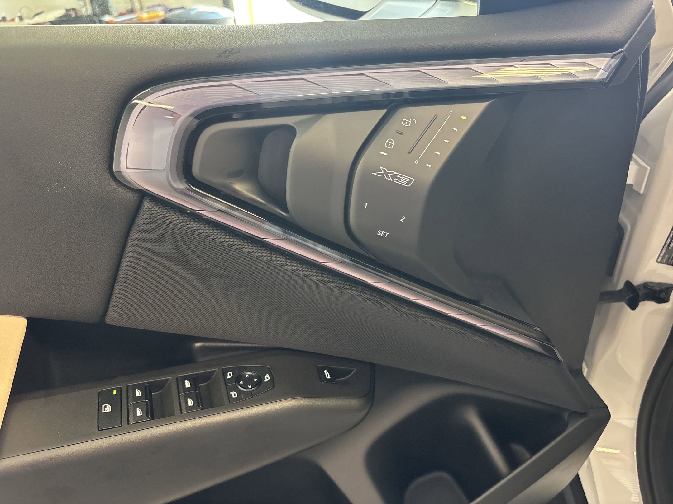 2025 BMW X3 30 - Photo 12