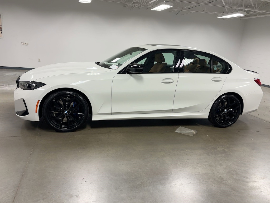 New 2026 BMW 330i NA Sedan