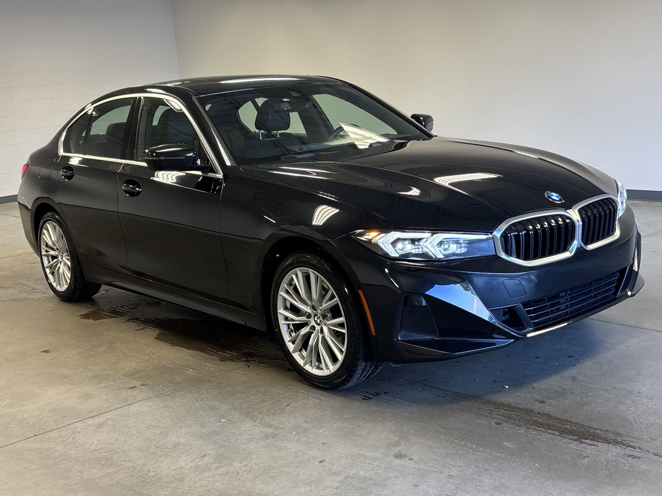 Used 2024 BMW 3 Series 330i with VIN 3MW89FF08R8E77715 for sale in Montgomery, AL