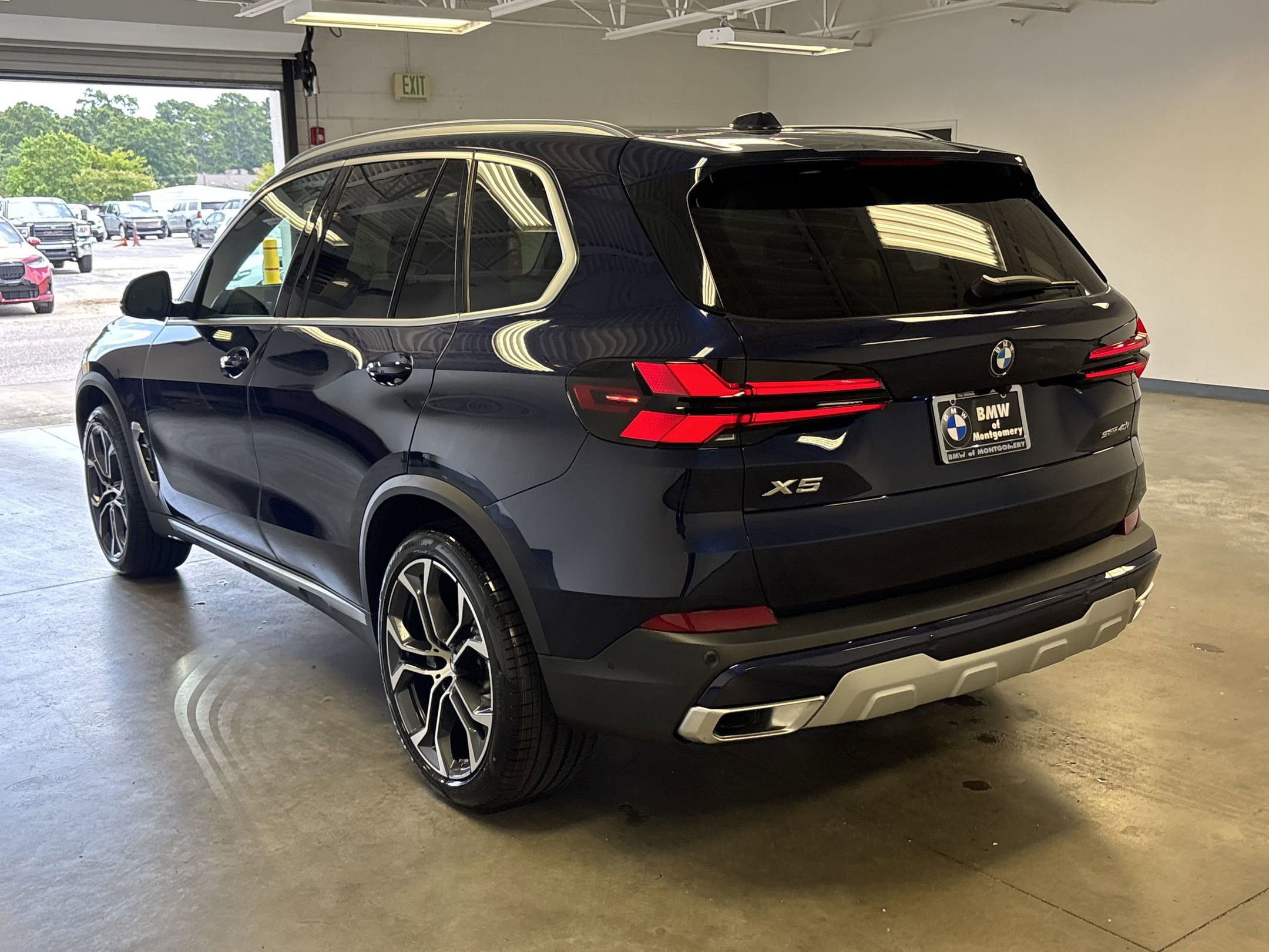 2026 Bmw X5 sDrive40i photo 2