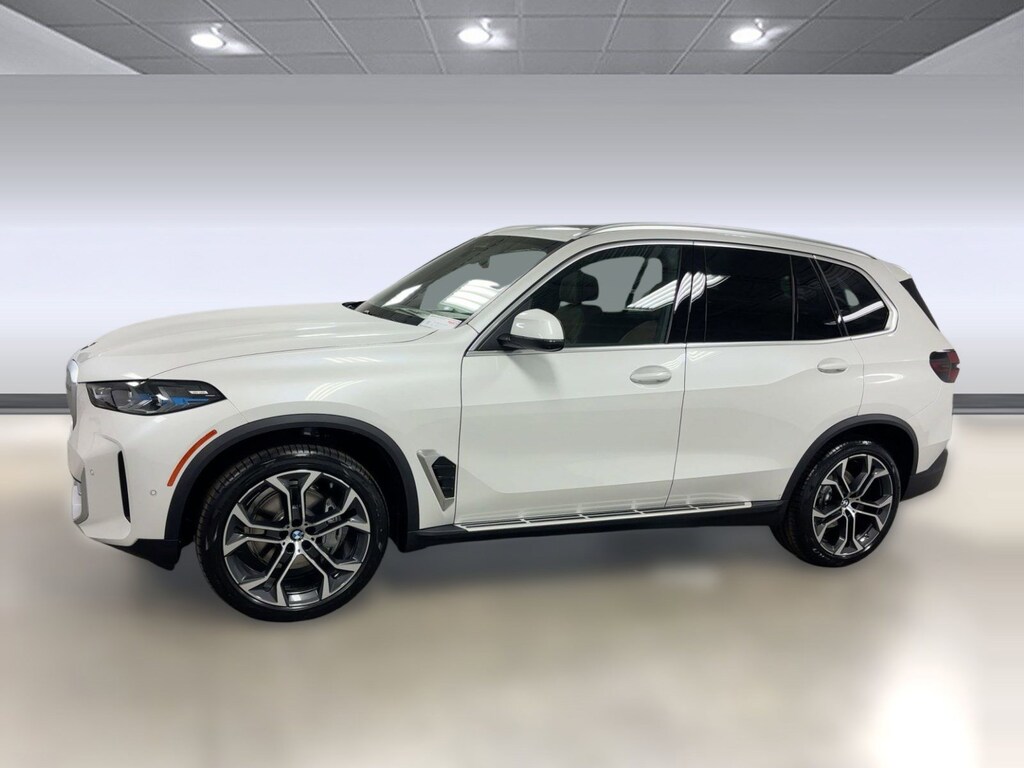 New 2026 BMW X5 sDrive40i SUV