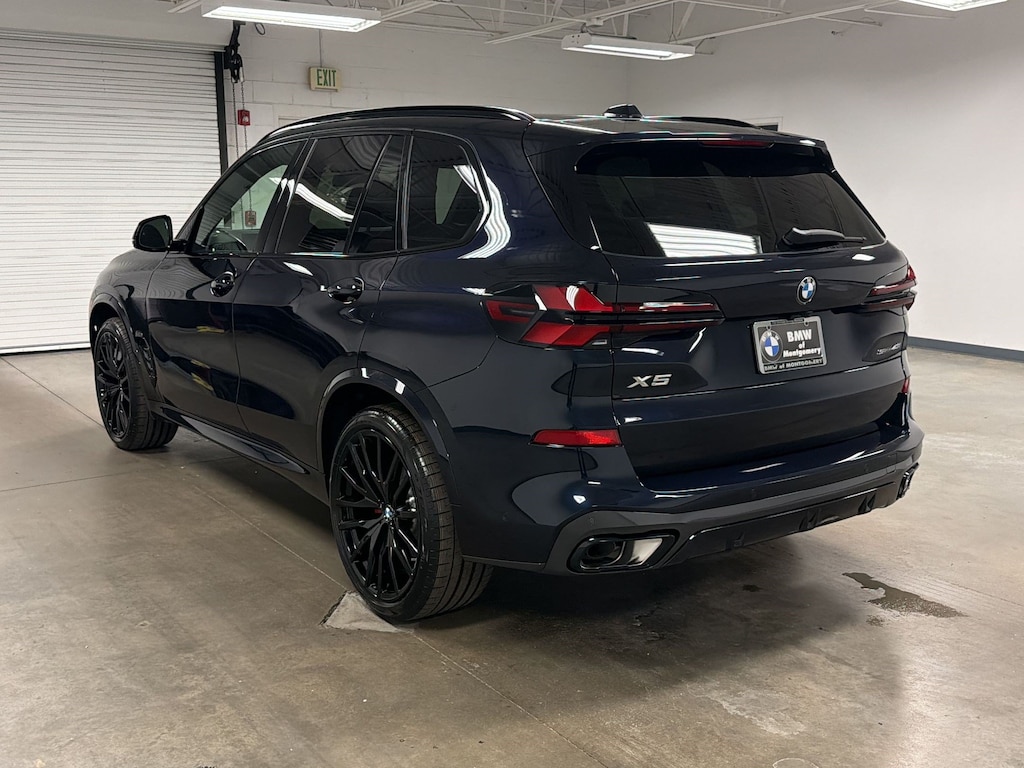 New 2026 BMW X5 sDrive40i SUV
