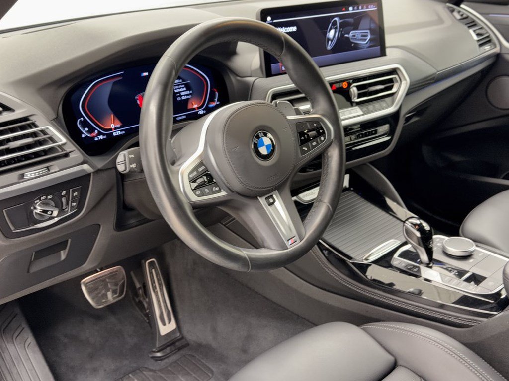 Certified 2025 BMW X4 SUV