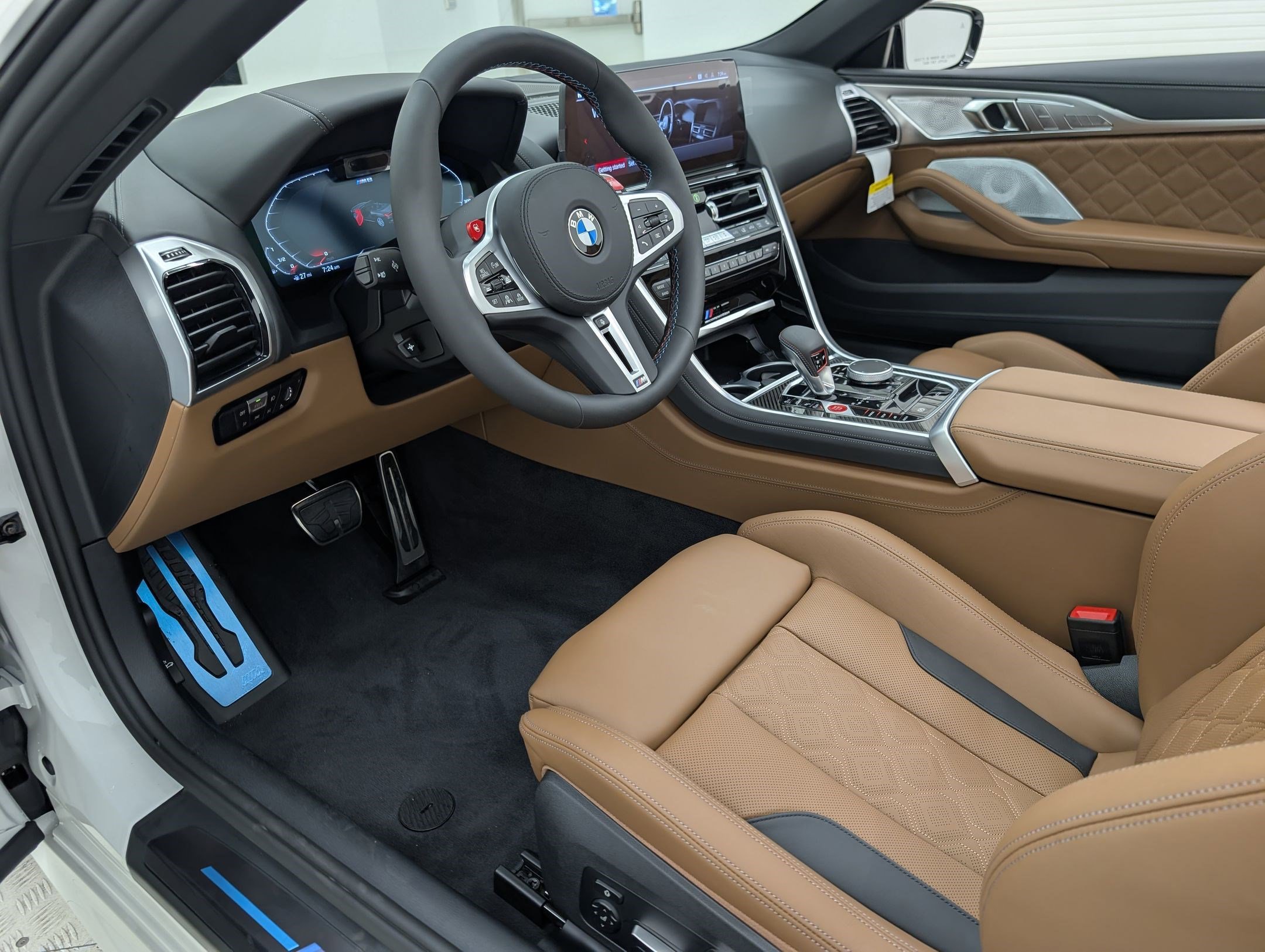2025 Bmw M8 Competition Convertible photo 4