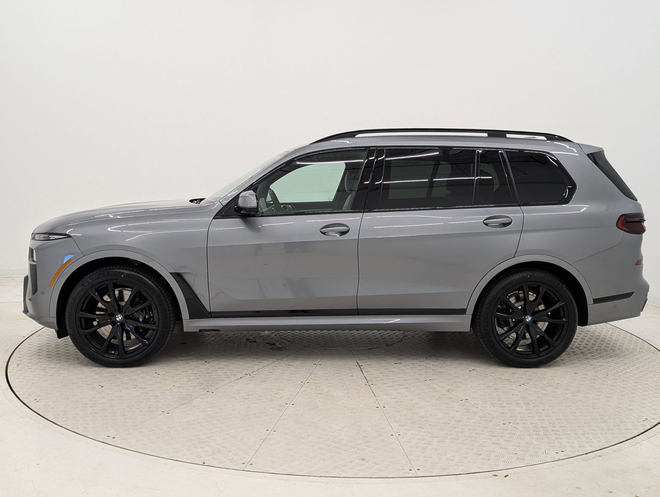 2026 Bmw X7 xDrive40i photo 2