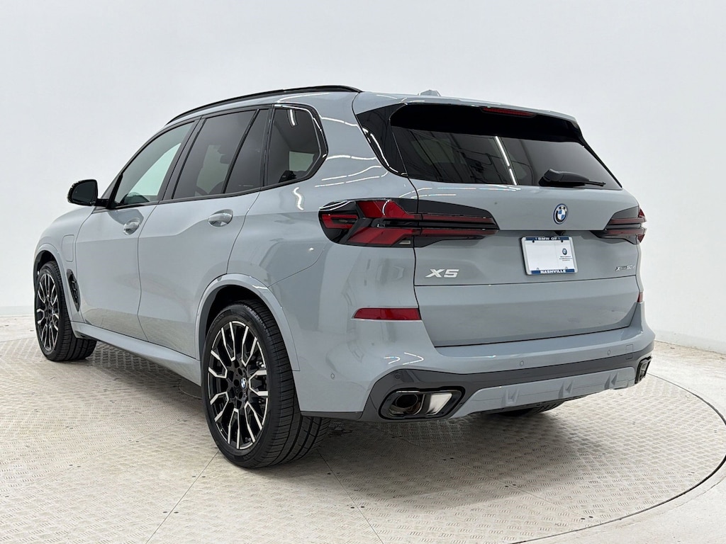 New 2026 BMW X5 PHEV xDrive50e SUV