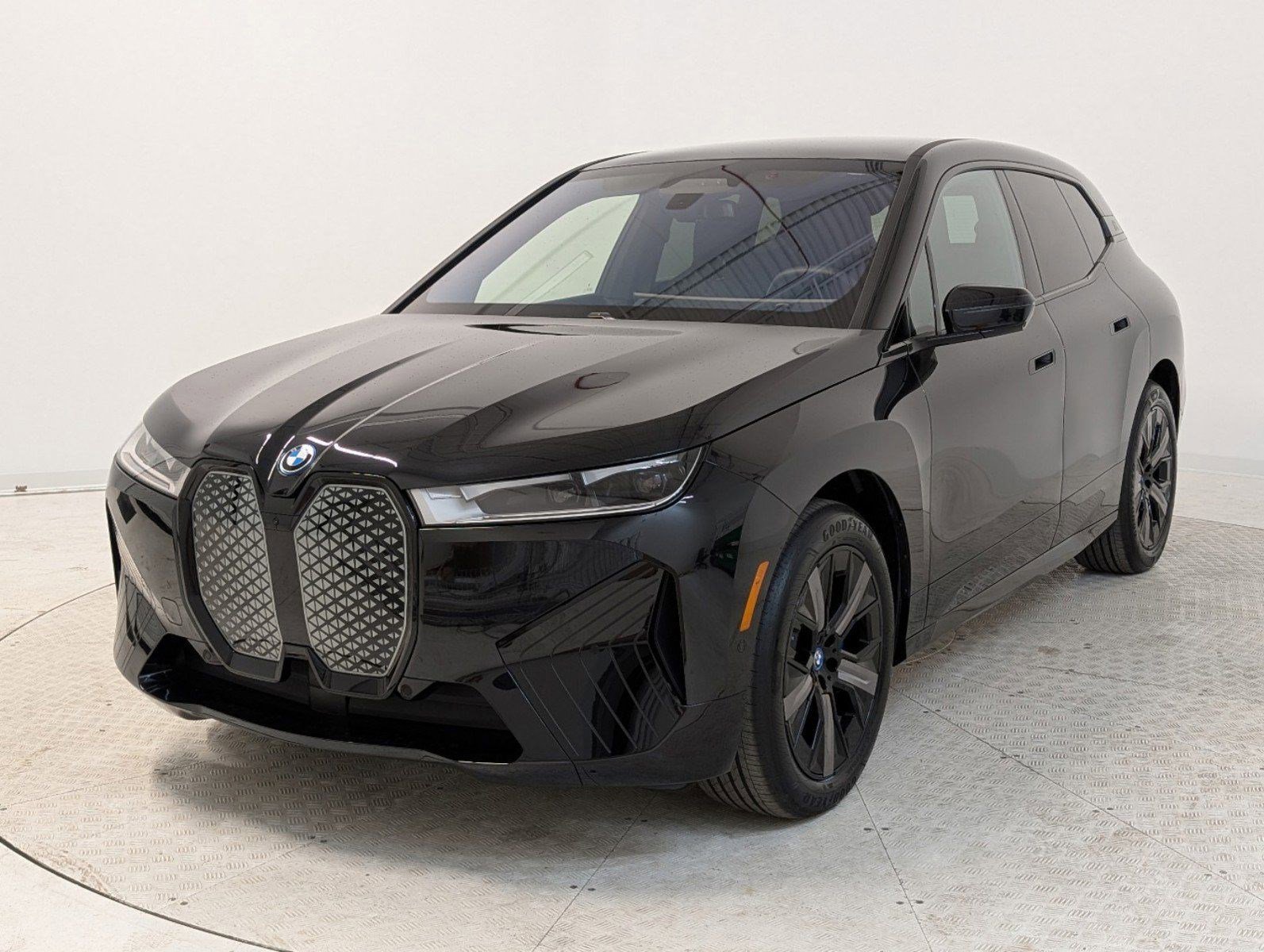 Used 2025 BMW iX Base with VIN WB523CF06SCU39788 for sale in Brentwood, TN