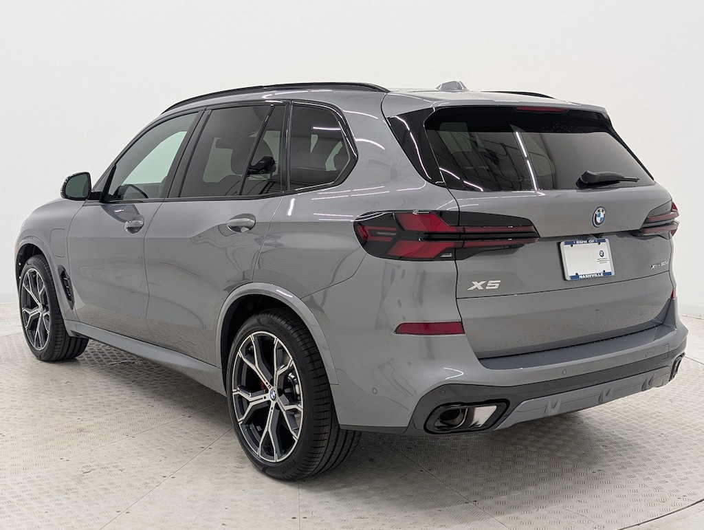 New 2026 BMW X5 PHEV xDrive50e SUV