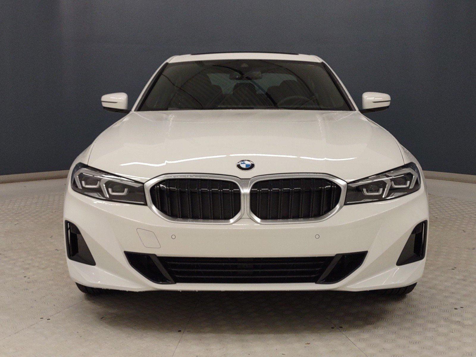 2024 Bmw 330i photo 3