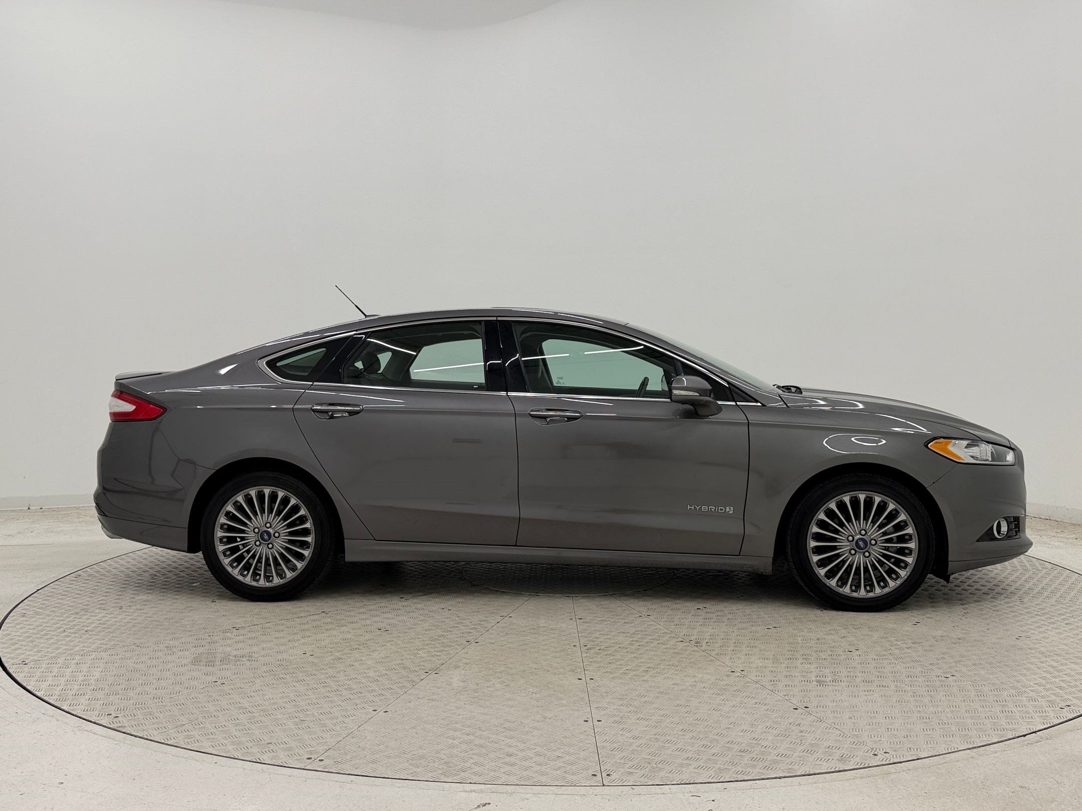 Fusion Hybrid Titanium Hybrid Sedan