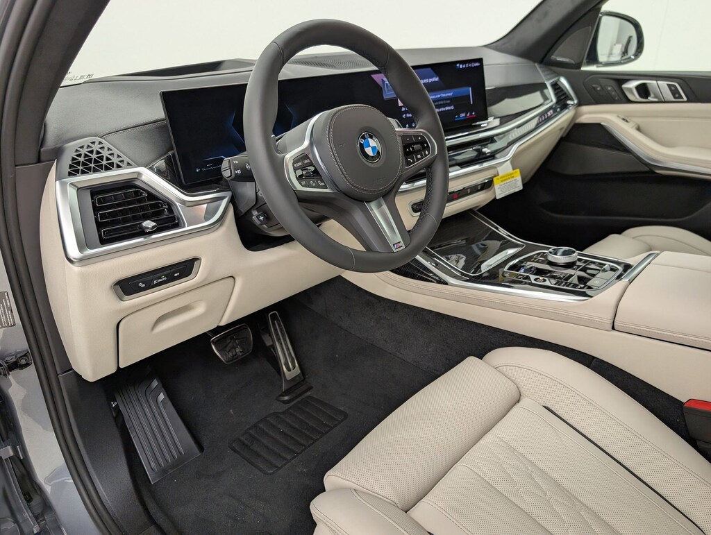 New 2026 BMW X7 xDrive40i SUV