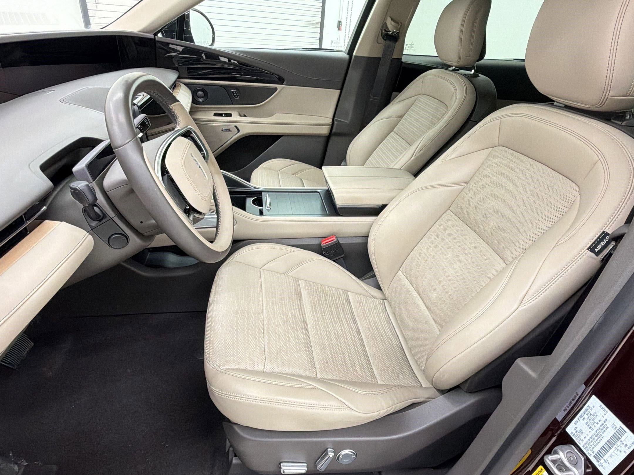 Nautilus Reserve SUV
