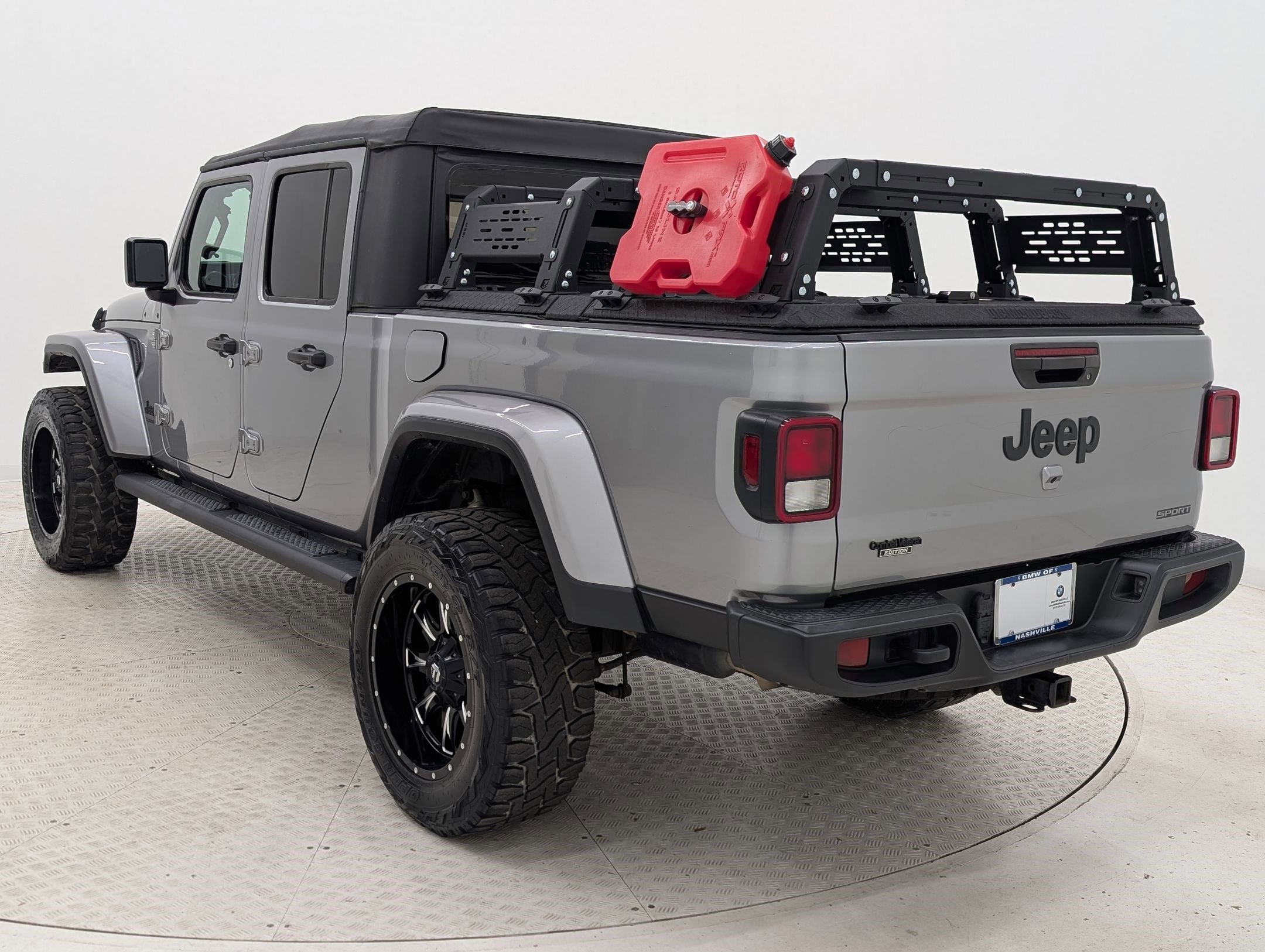 2021 Jeep Gladiator Sport S photo 3
