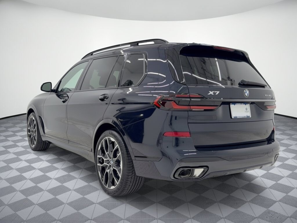 New 2027 BMW X7 xDrive40i SUV