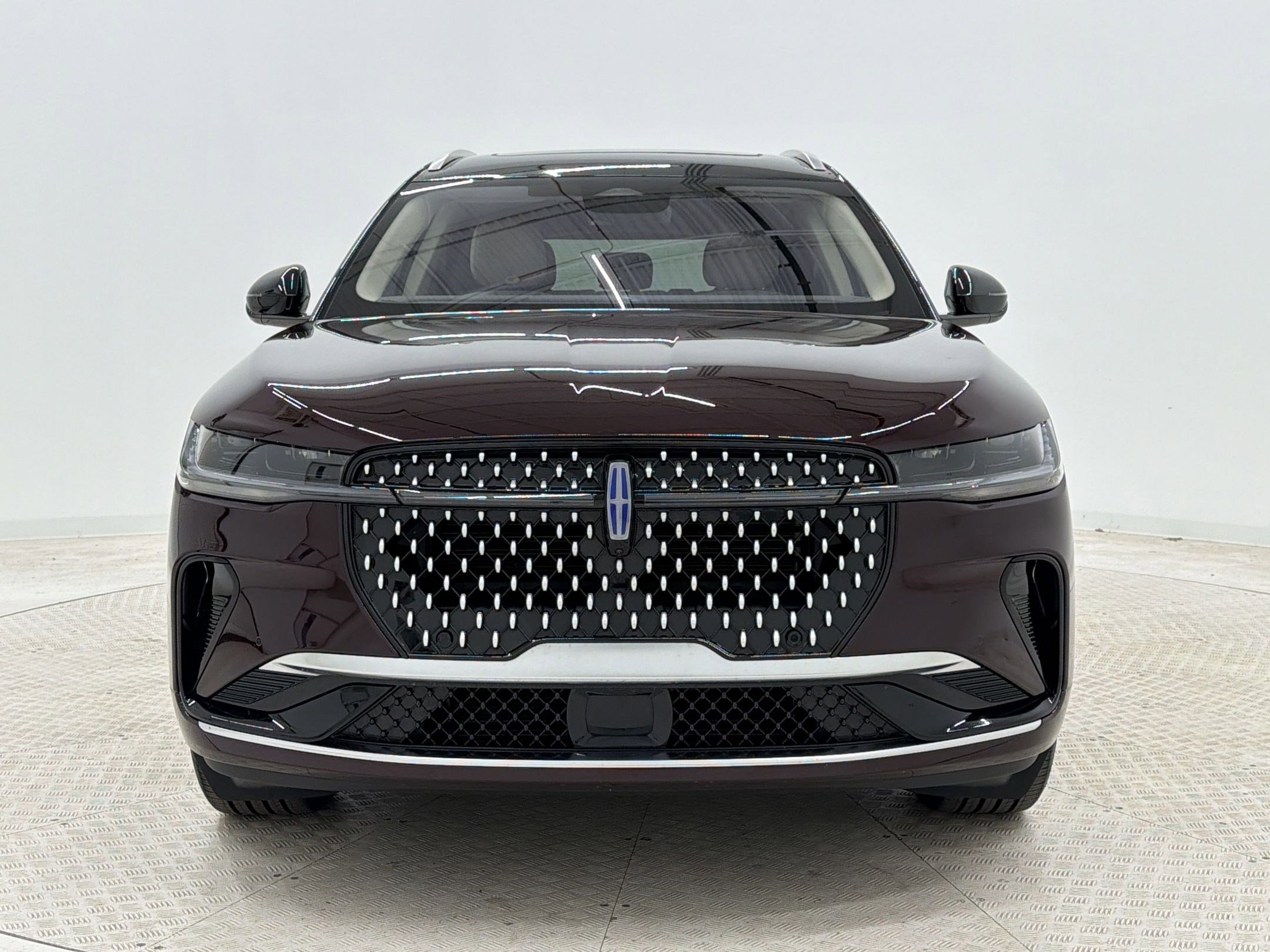 Nautilus Reserve SUV