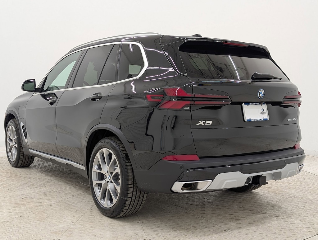 New 2026 BMW X5 PHEV xDrive50e SUV