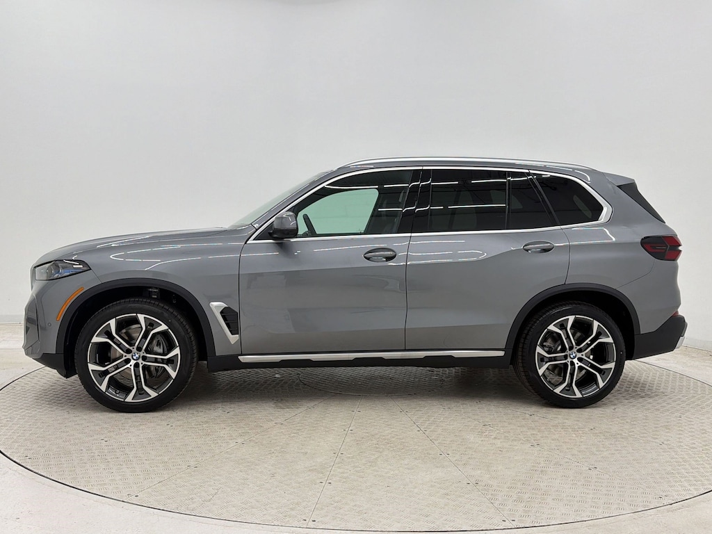 New 2026 BMW X5 xDrive40i SUV