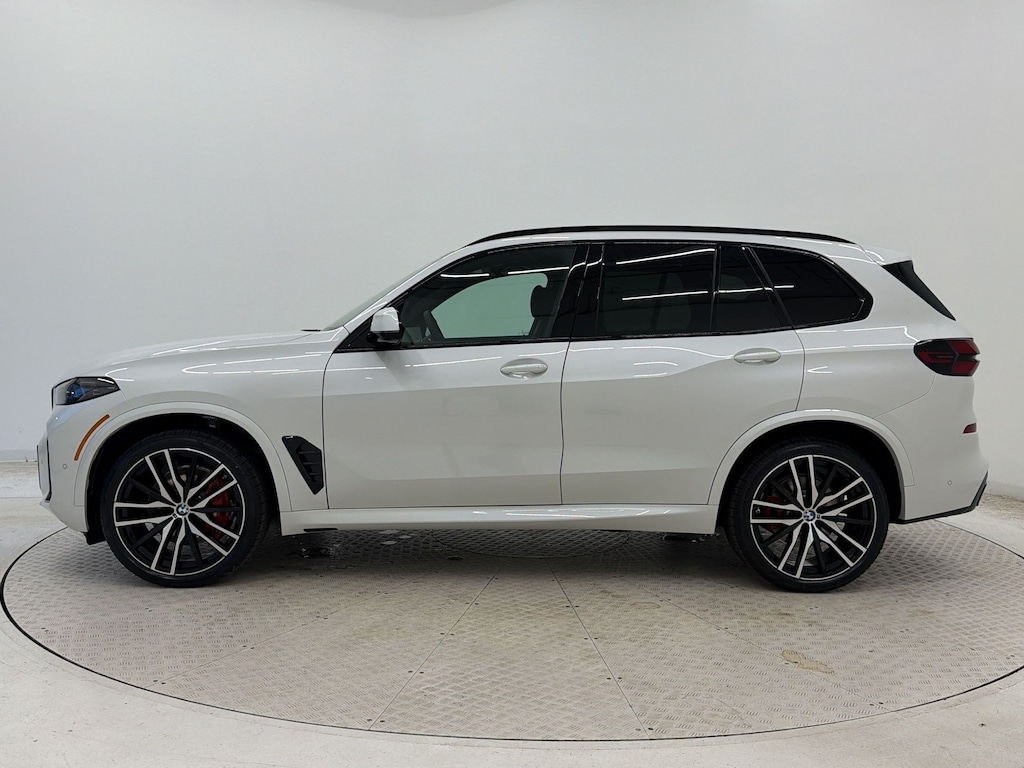 New 2026 BMW X5 xDrive40i SUV
