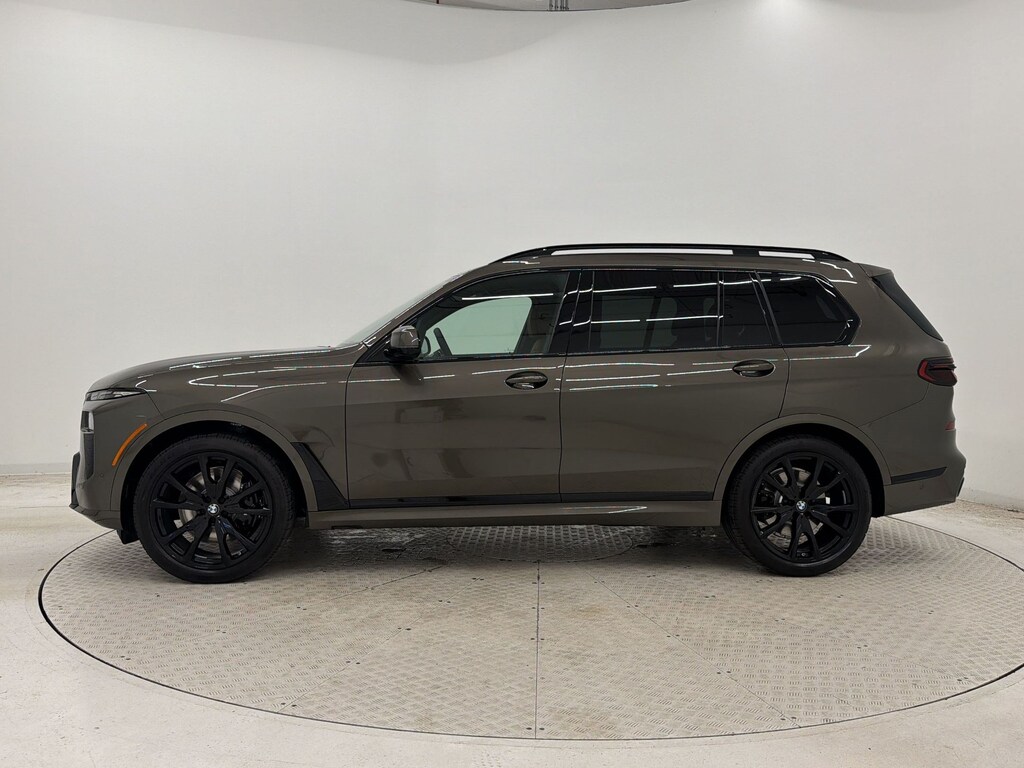 New 2027 BMW X7 xDrive40i SUV