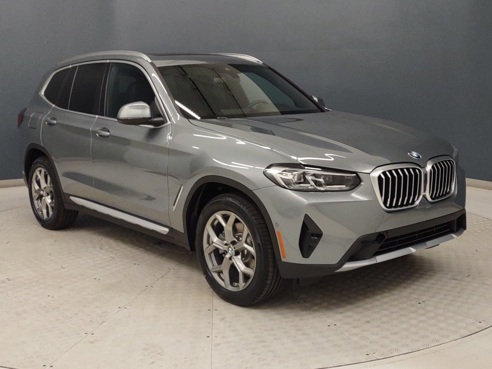 Used 2024 BMW X3 30i with VIN 5UX43DP05R9U83935 for sale in Brentwood, TN