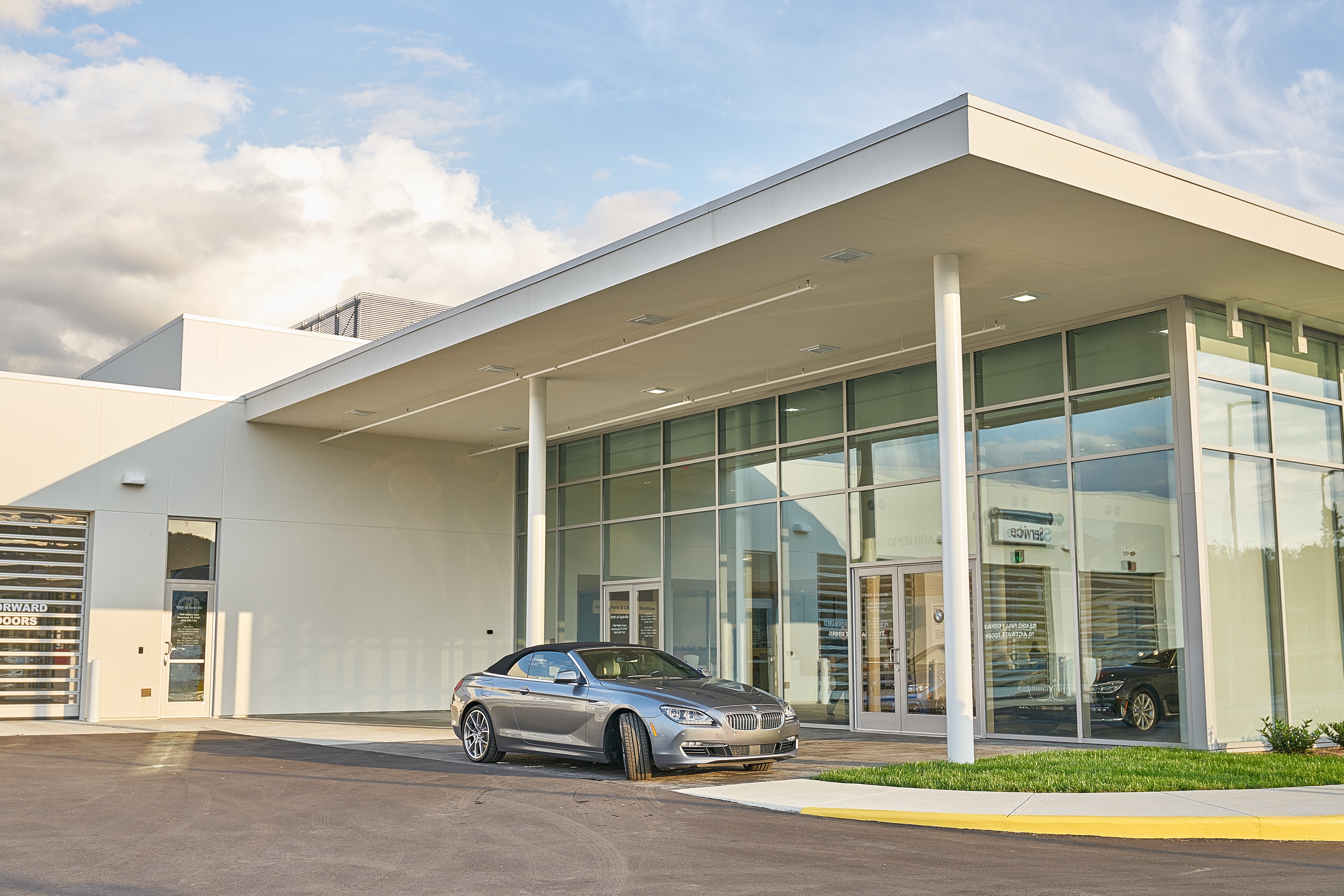 Contact BMW of Nashville | Serving Brentwood & Franklin TN