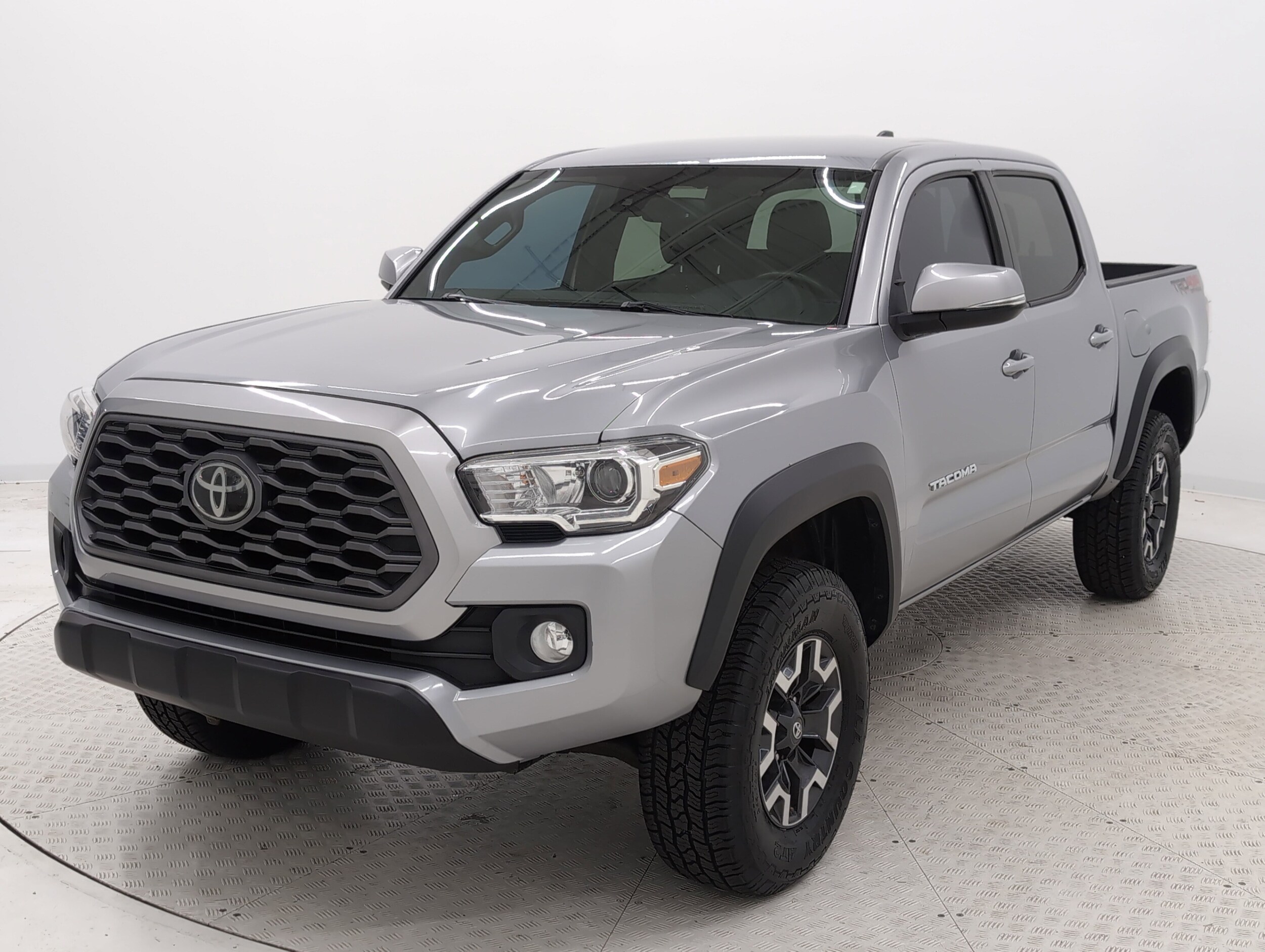 2021 Toyota Tacoma TRD photo 4
