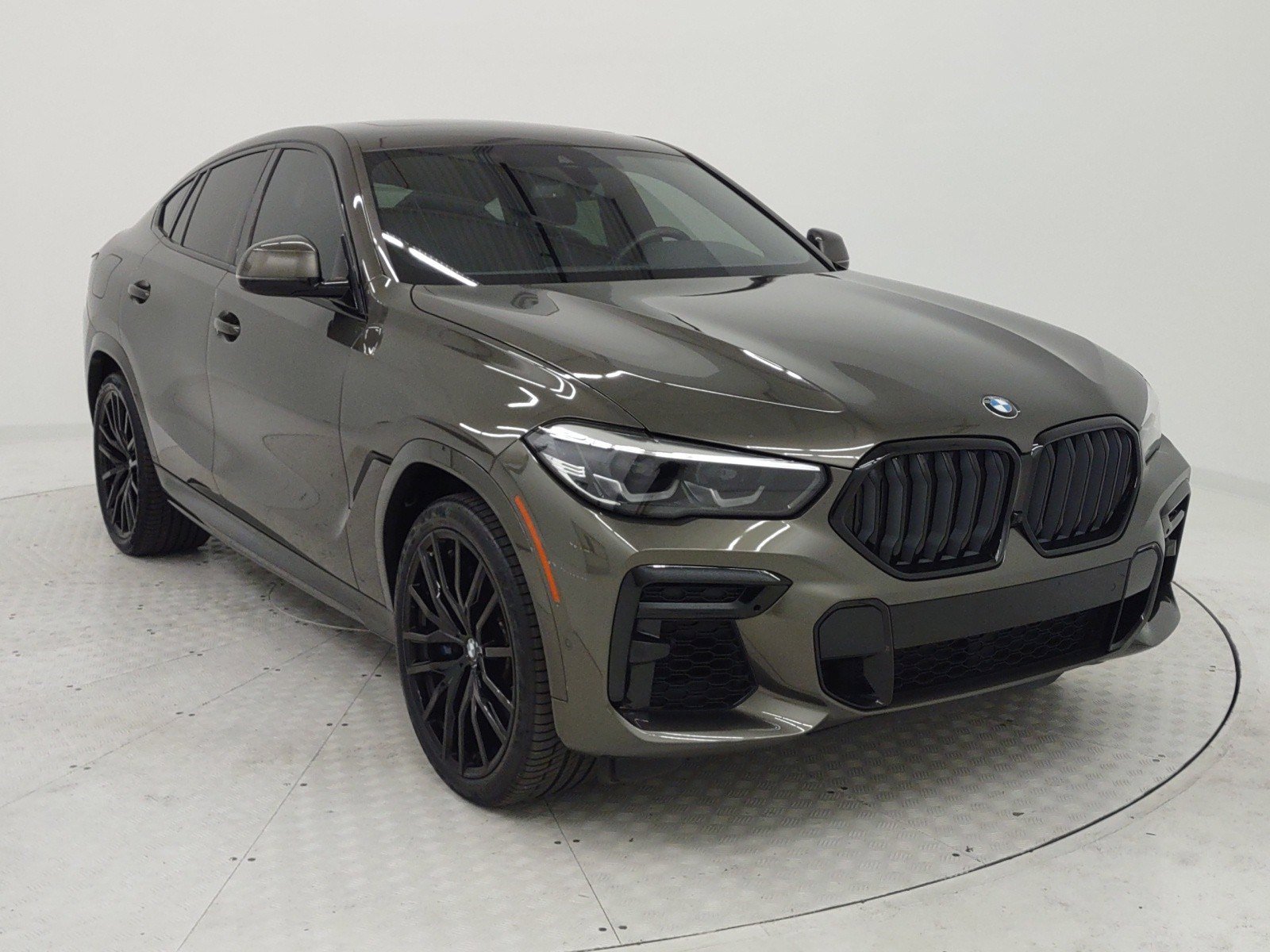 Used 2022 BMW X6 M50i with VIN 5UXCY8C07N9M45059 for sale in Nashville, TN