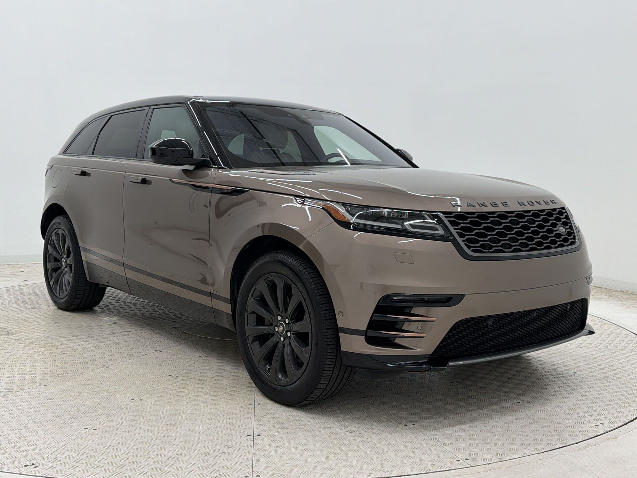 Range Rover Velar R-Dynamic SE SUV