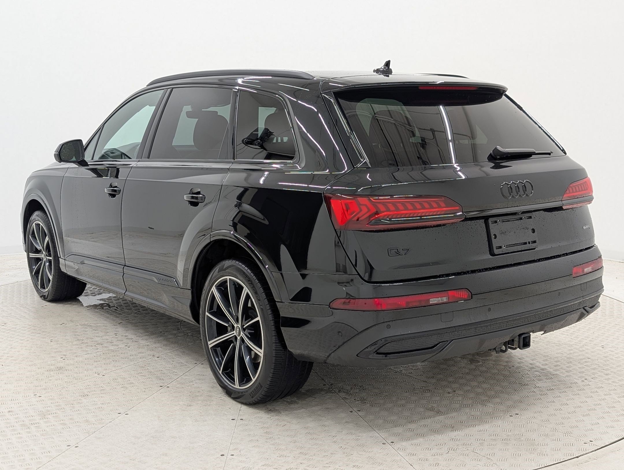 2022 Audi Q7 Premium Plus photo 3