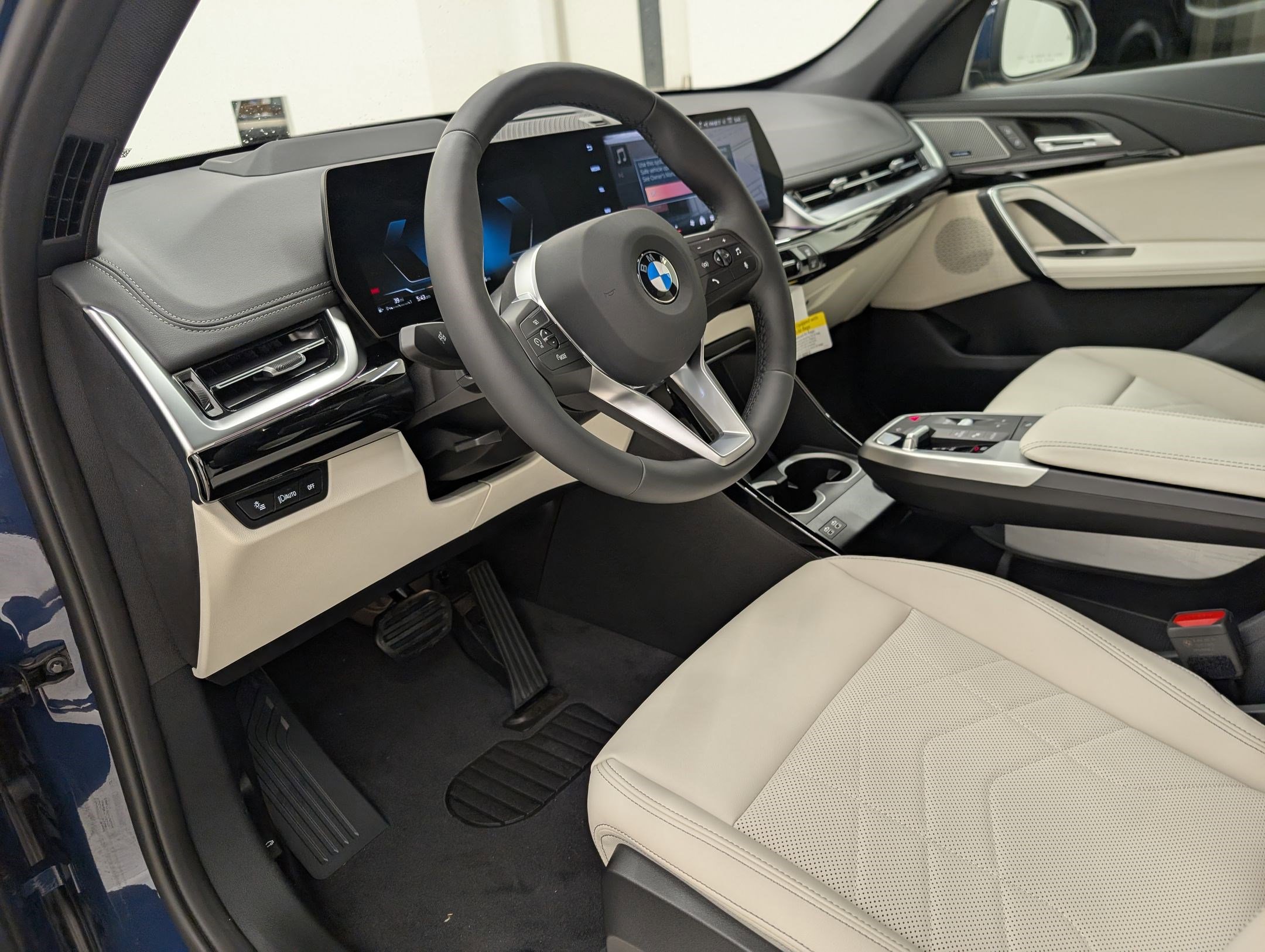 2026 Bmw X1 XDrive28i photo 4