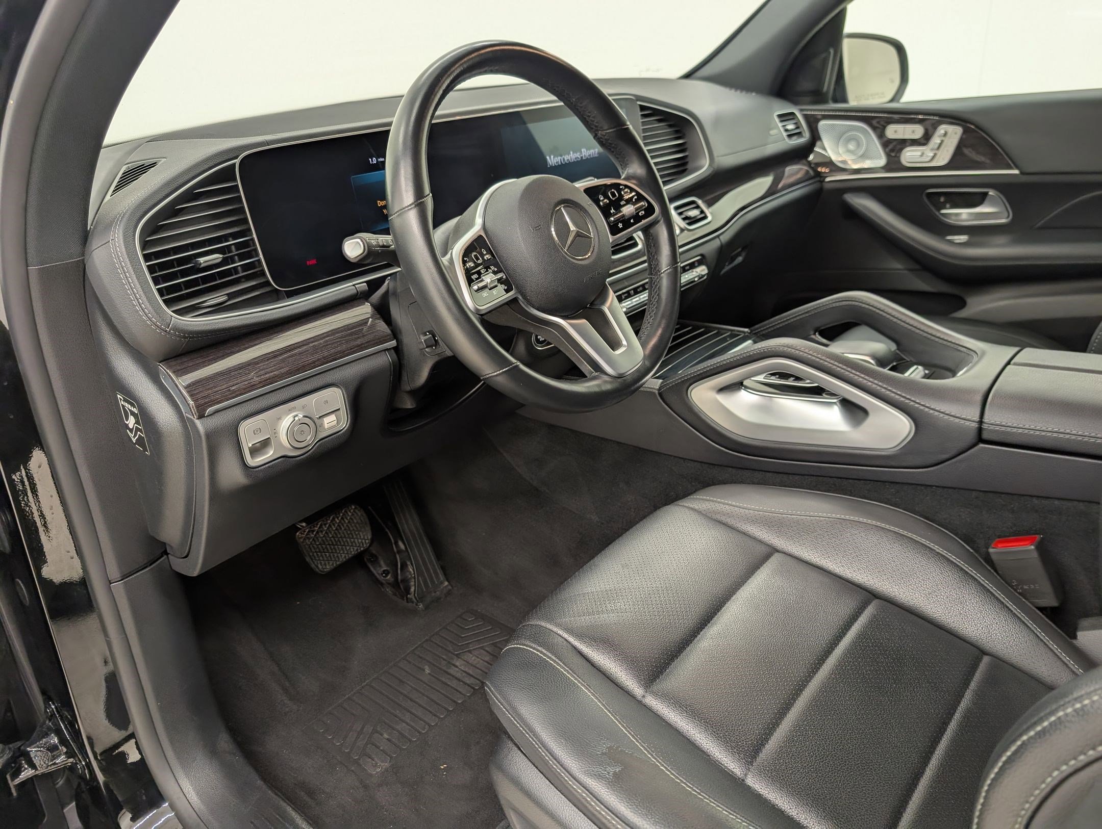 2020 Mercedes Benz GLS 450 photo 4