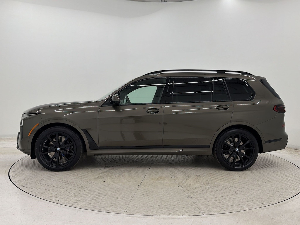 New 2027 BMW X7 xDrive40i SUV