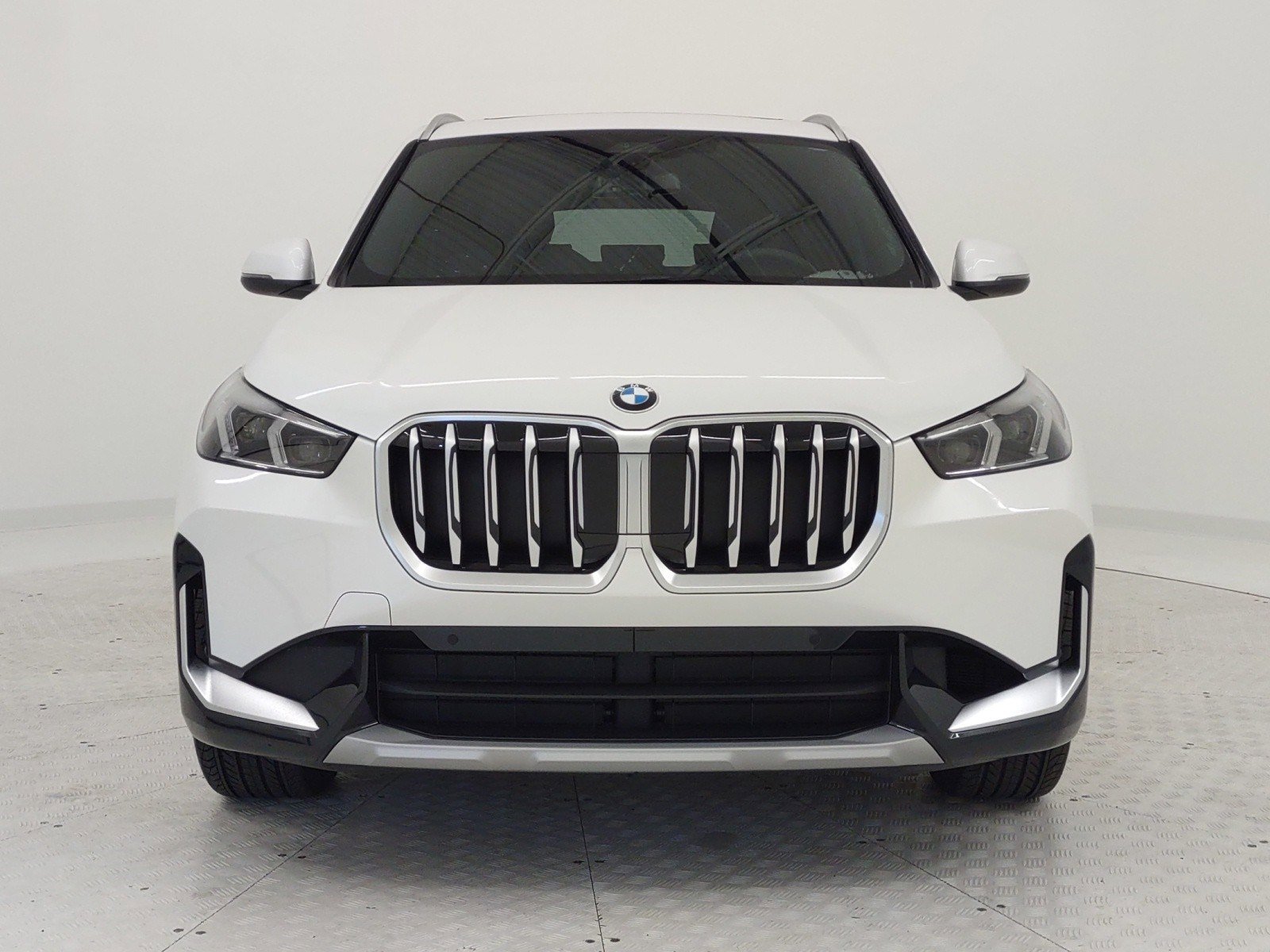 2025 Bmw X1 XDrive28i photo 3