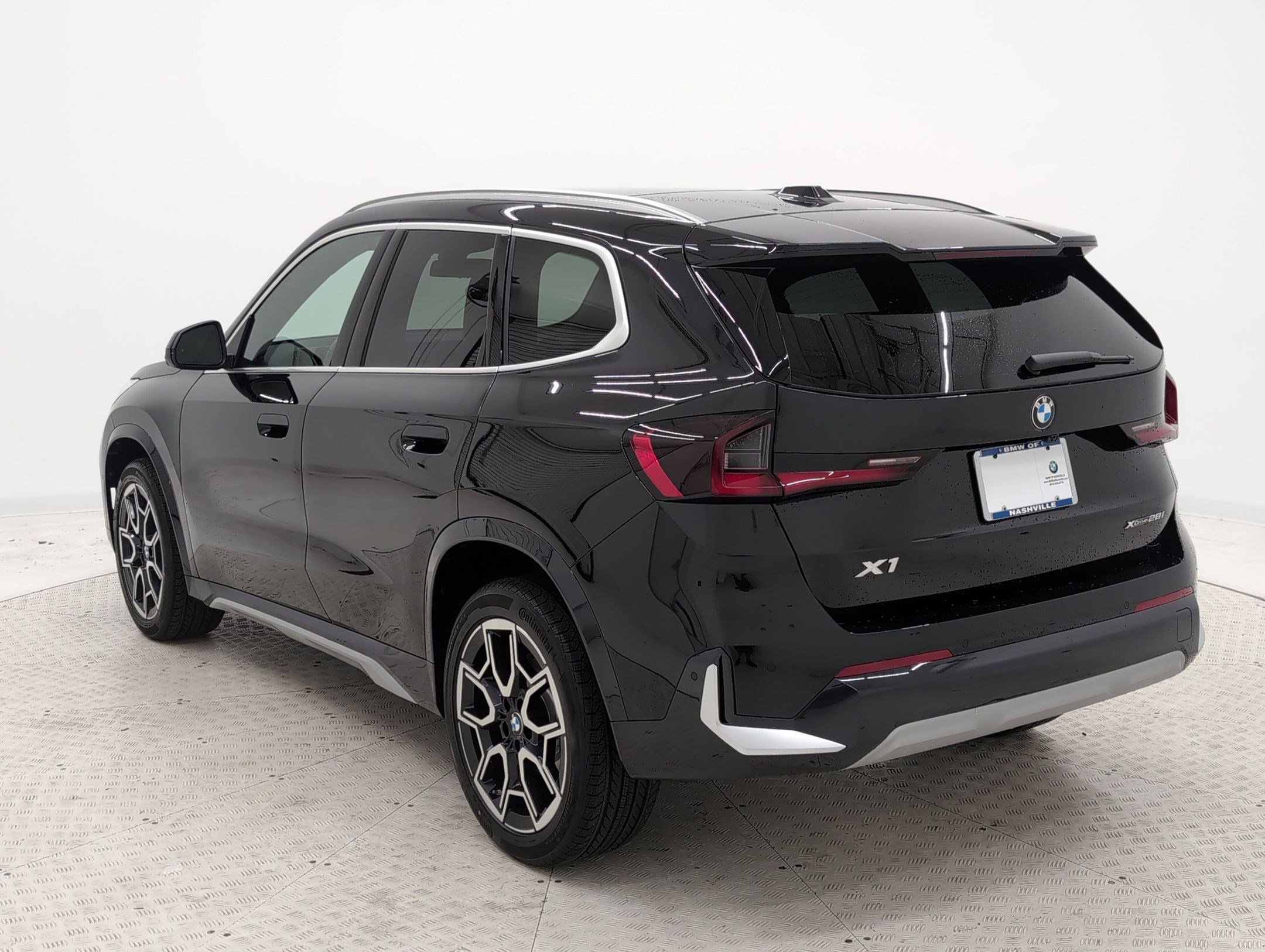 2025 Bmw X1 XDrive28i photo 3