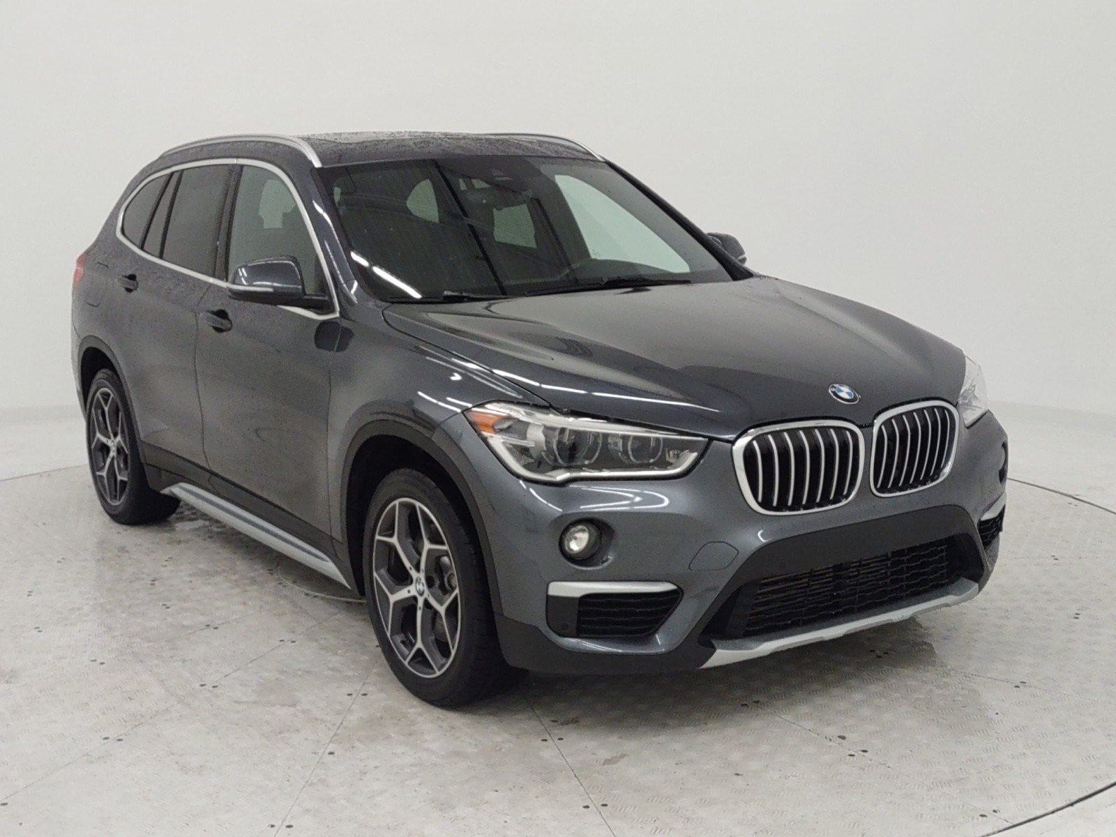 Used 2019 BMW X1 28i with VIN WBXHT3C53K5L37435 for sale in Nashville, TN