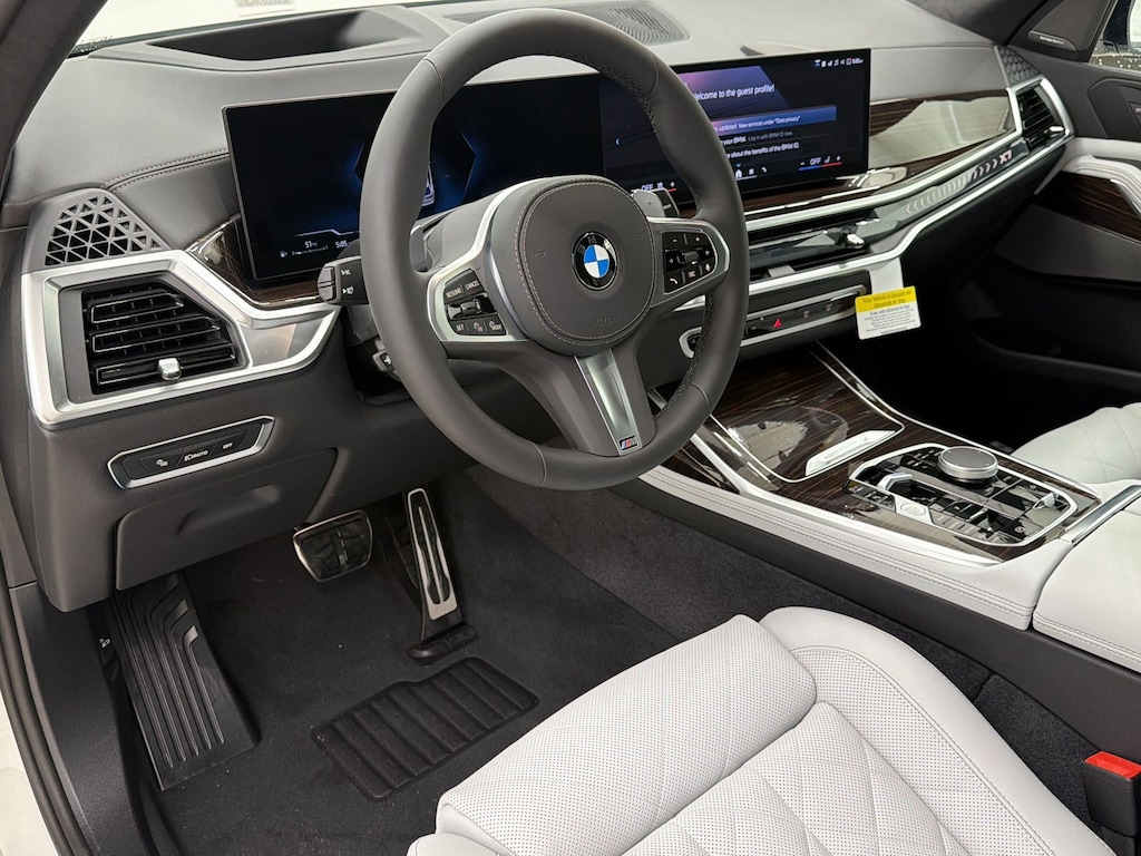 New 2027 BMW X7 xDrive40i SUV