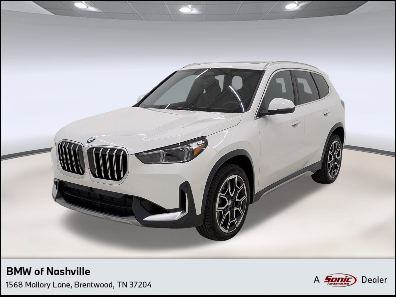 2026 BMW X1 28i's photo