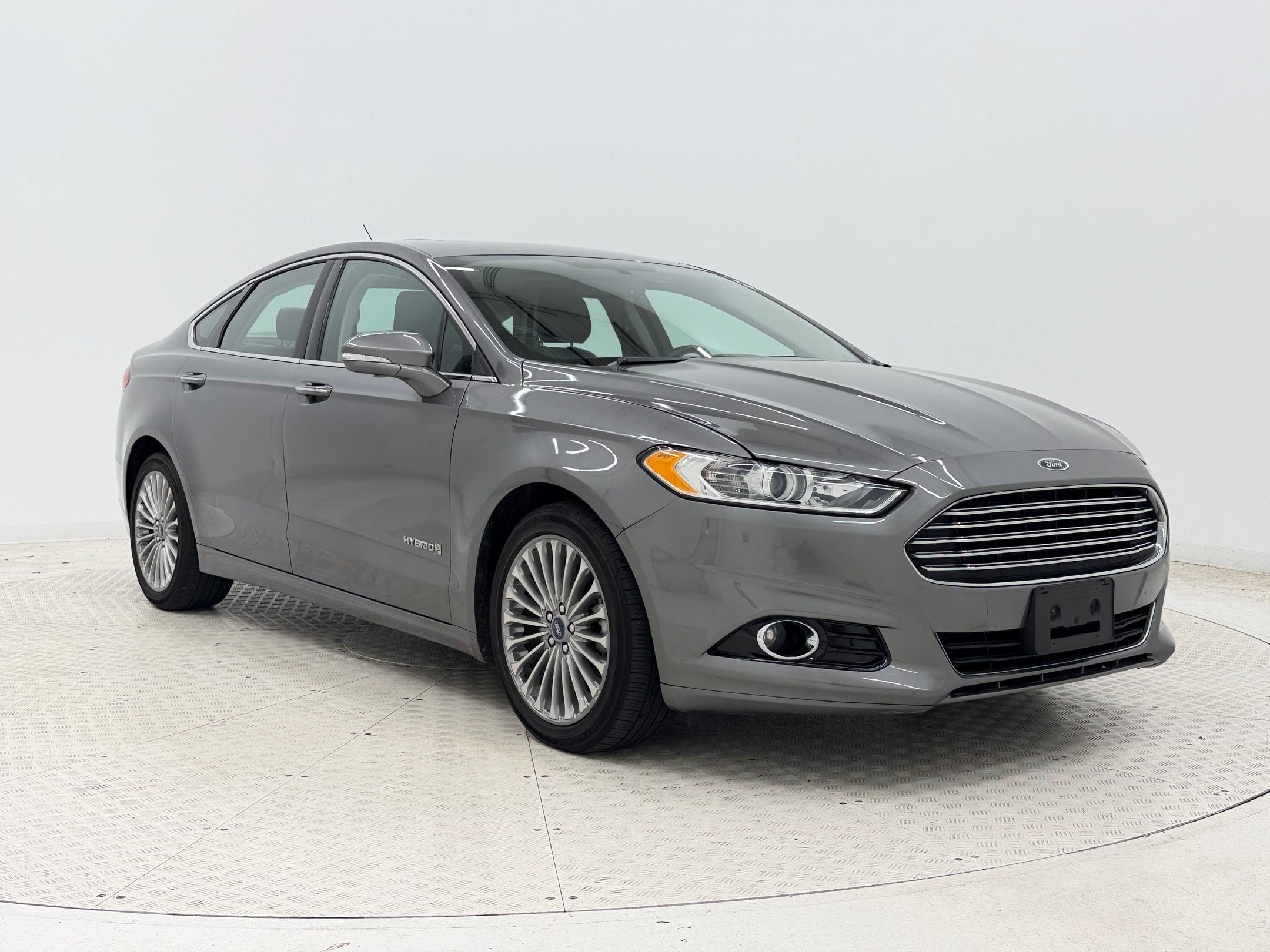 Fusion Hybrid Titanium Hybrid Sedan