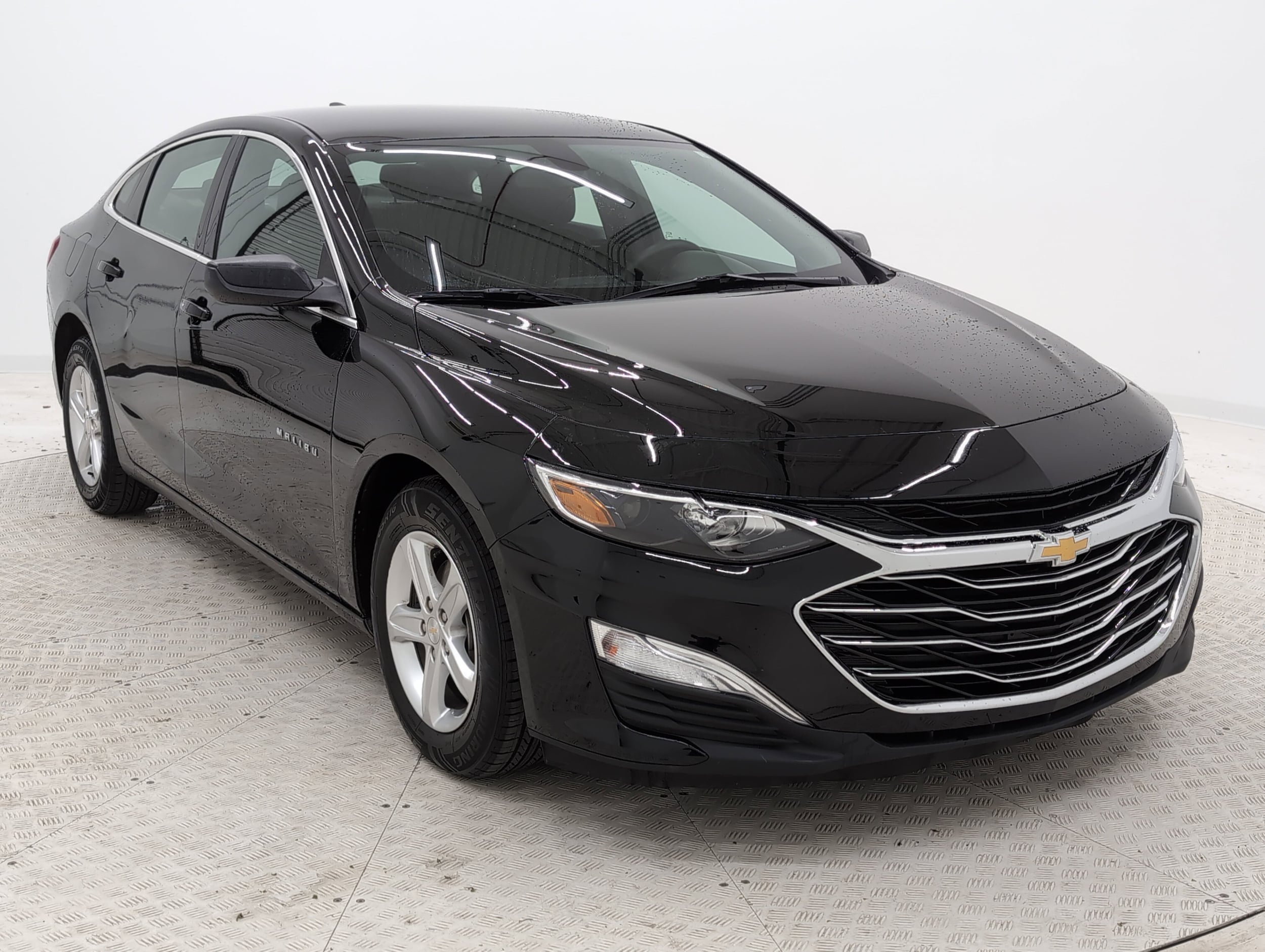Used 2022 Chevrolet Malibu 1LS with VIN 1G1ZB5ST6NF188316 for sale in Nashville, TN