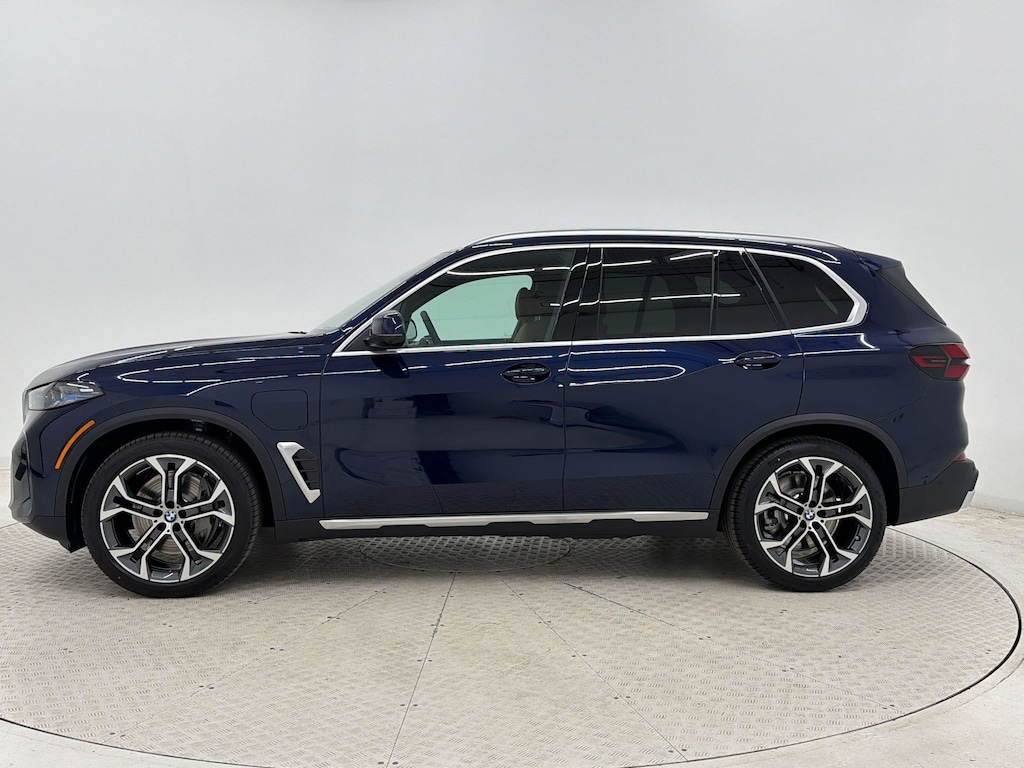 New 2026 BMW X5 PHEV xDrive50e SUV