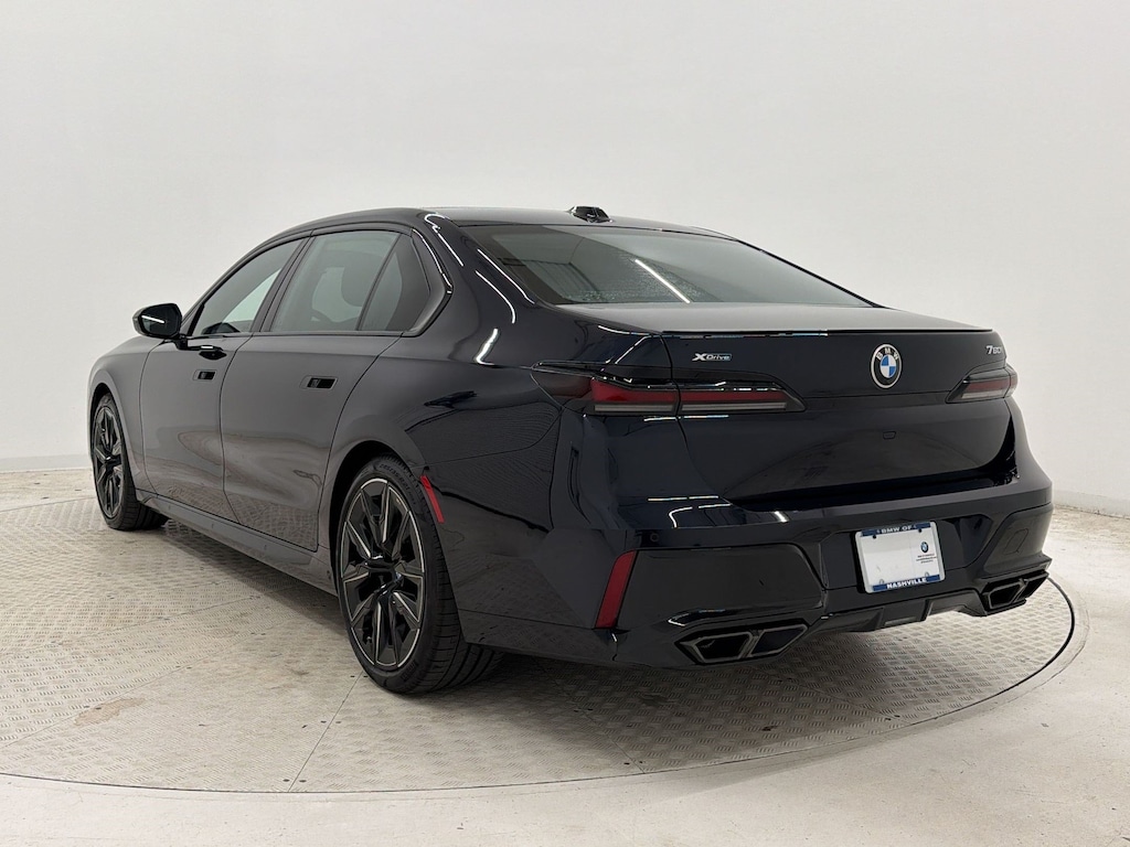 Certified 2025 BMW 760i Sedan