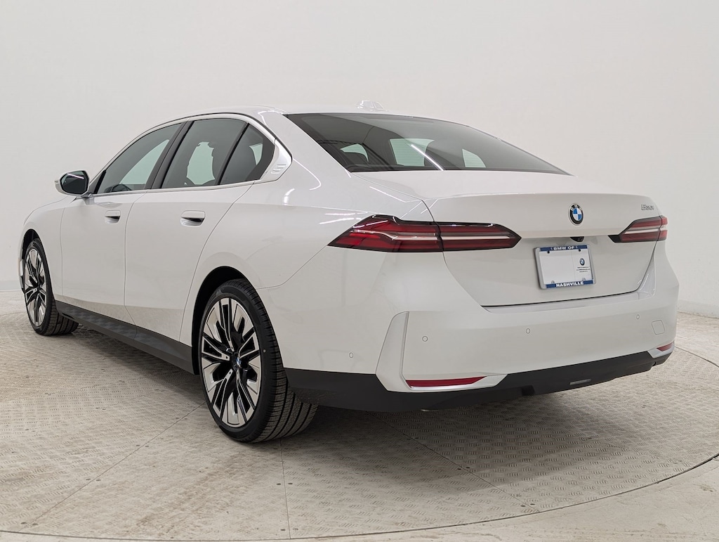 New 2026 BMW 530i Sedan