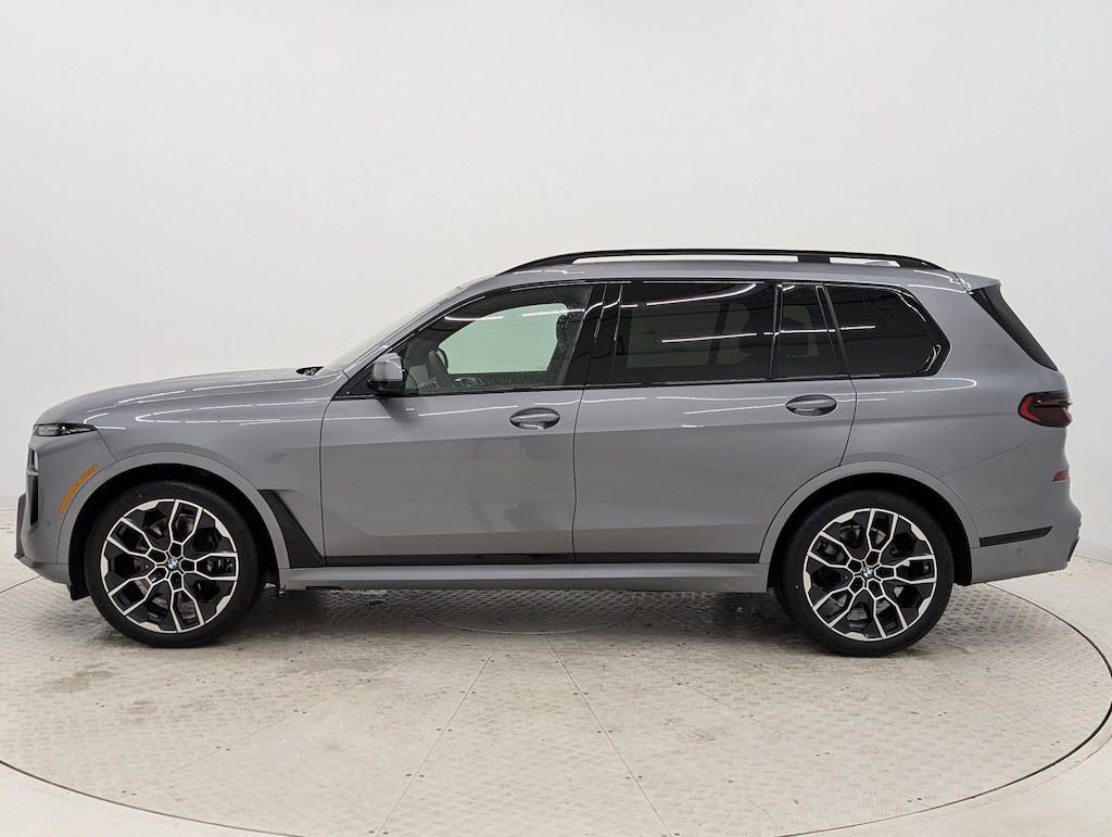New 2026 BMW X7 xDrive40i SUV