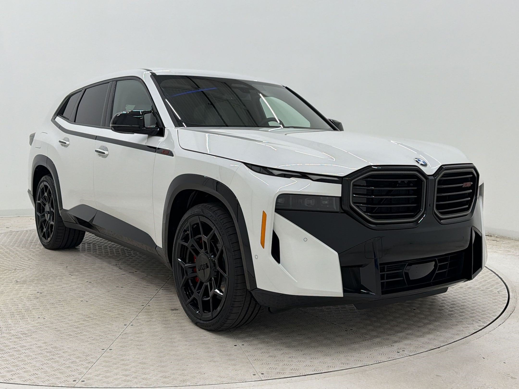 XM Label SUV