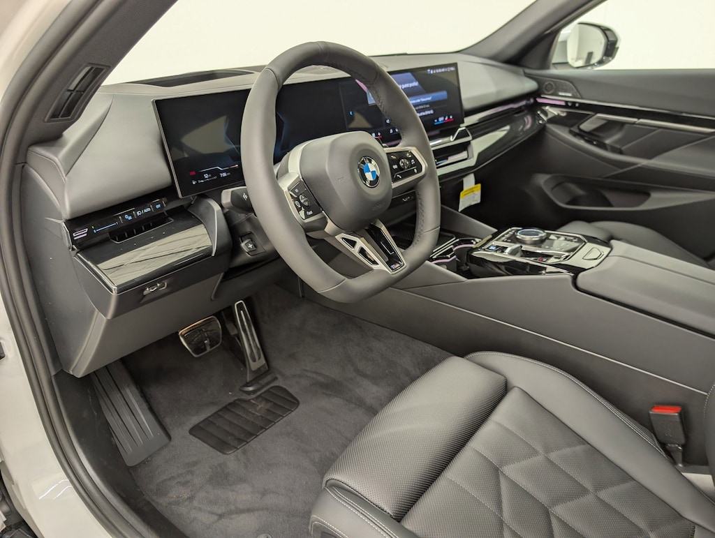 New 2026 BMW 530i xDrive Sedan
