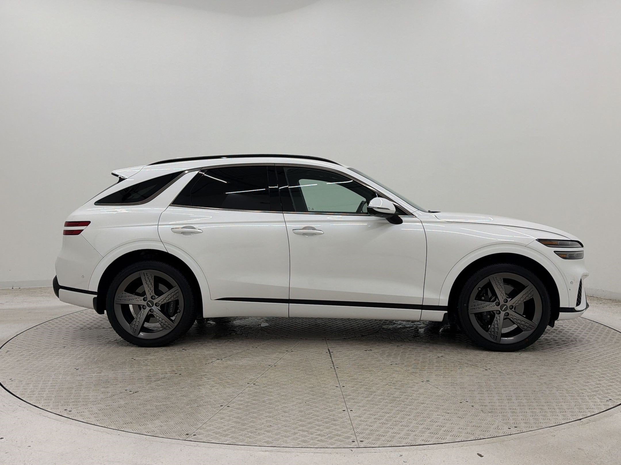 GV70 2.5T SUV
