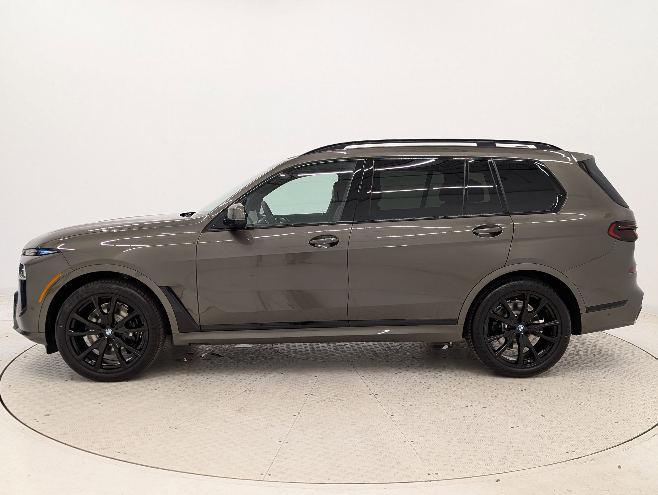 2026 Bmw X7 xDrive40i photo 2
