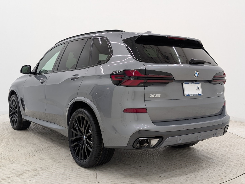 New 2026 BMW X5 sDrive40i SUV