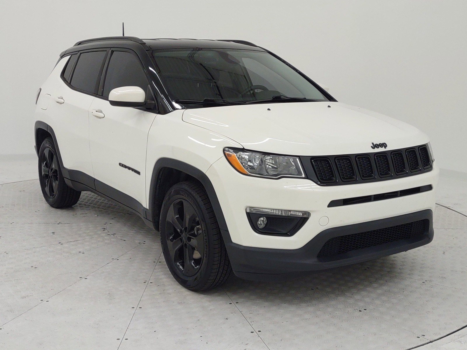 Used 2018 Jeep Compass Altitude with VIN 3C4NJCBB7JT304823 for sale in Nashville, TN